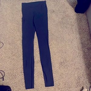 Lululemon True Navy Wunder Under Leggings